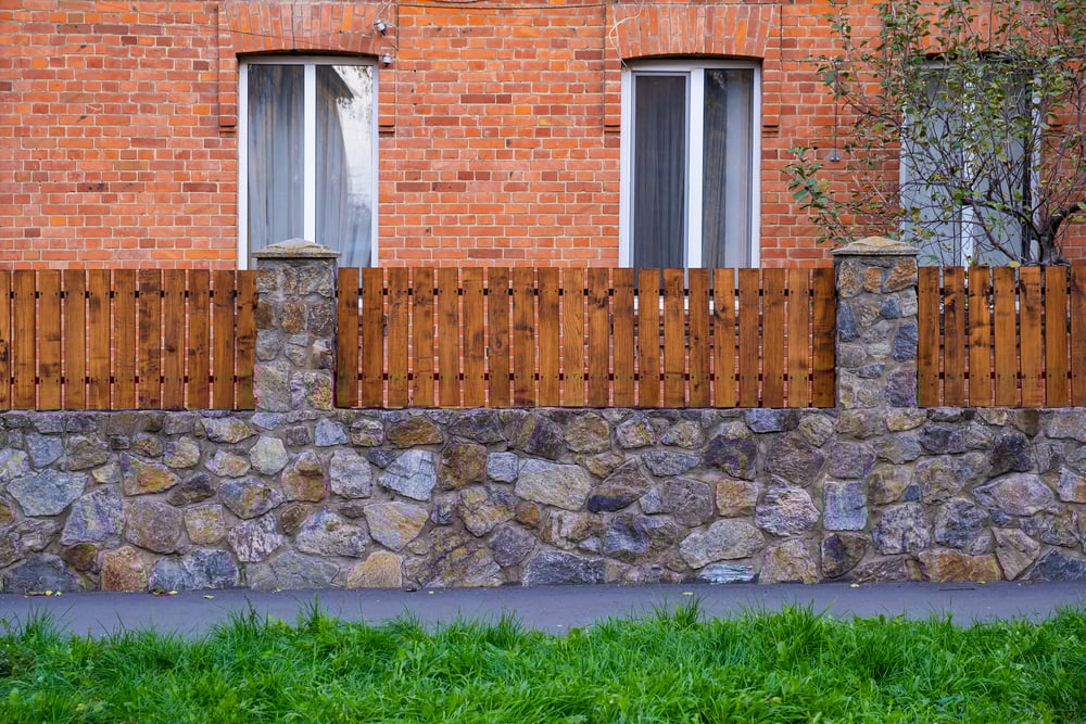 wooden boundary design